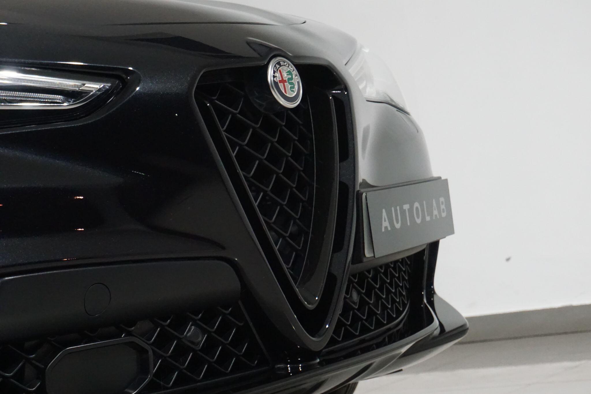 Alfa Romeo Stelvio 2.9 V6 Bi-Turbo Quadrifoglio Auto Q4 AWD Euro 6 (s/s) 5dr